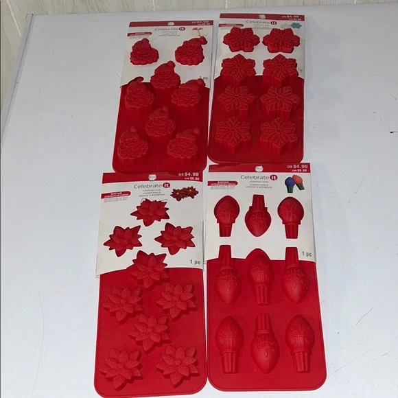 Adidas Gold Holiday Baking Molds - Picture 3 of 4